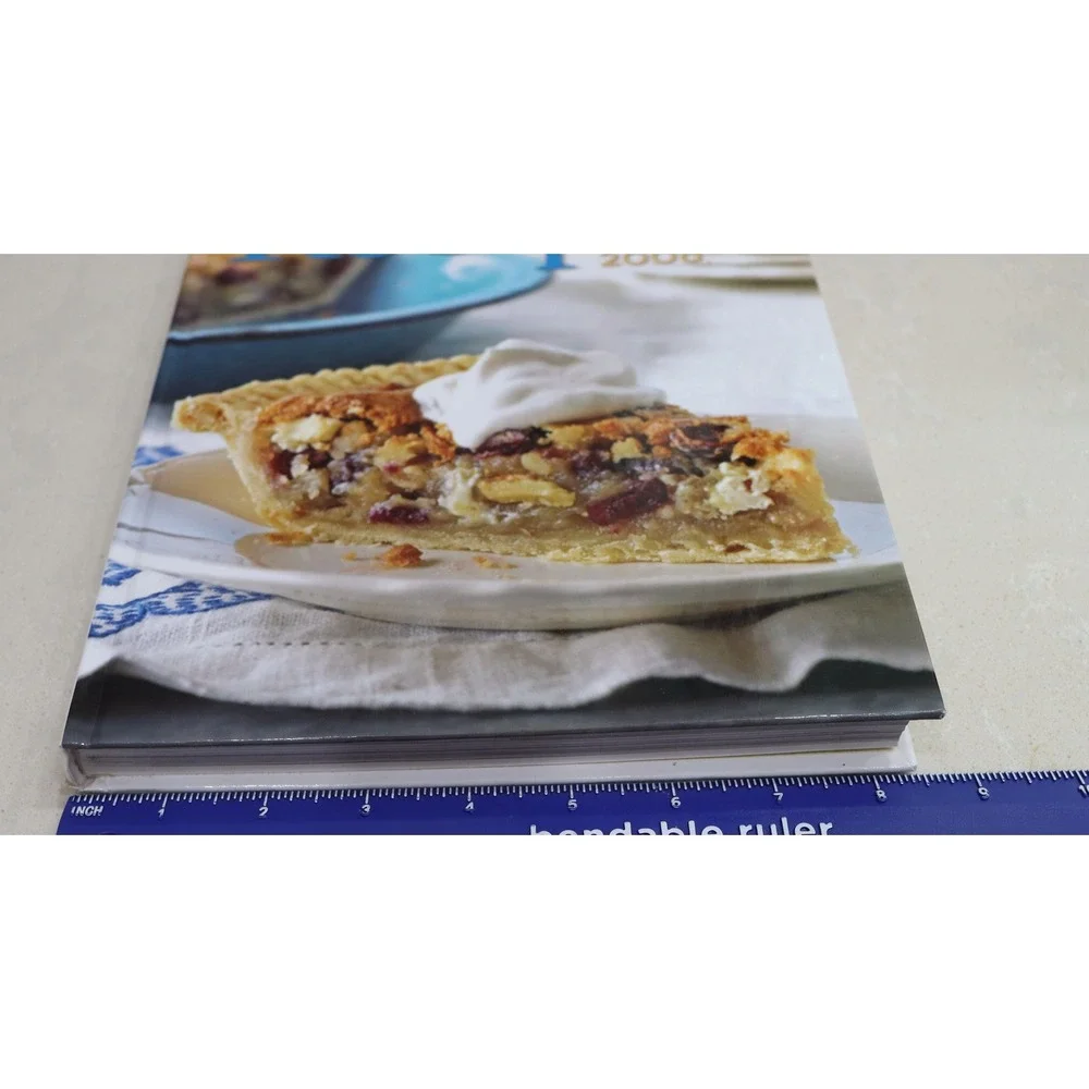 Better Homes and Gardens Annual Recipes 2008 Hardcover Cookbook 400+ Recipes